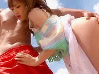 Fucking Hot Nippon Beauty on Tropical Island Beach - XXX Porn