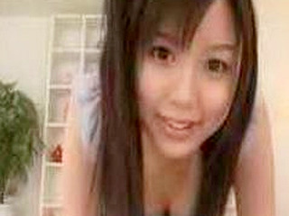 Fucking Nippon Slut Gets Horny on XXX Cam